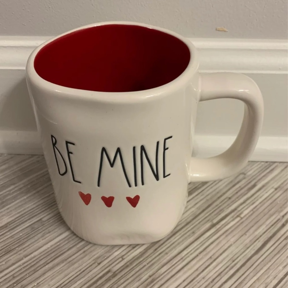 NWT Rae Dunn mug
